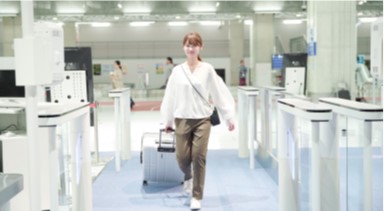 日本機場電子申報閘口通關場景